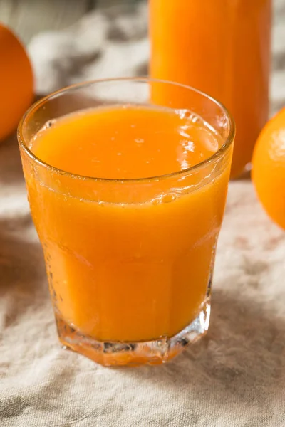 Ham organik Caracara portakal suyu hazır içecek