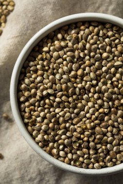 Organik kavrulmuş kenevir tohumu