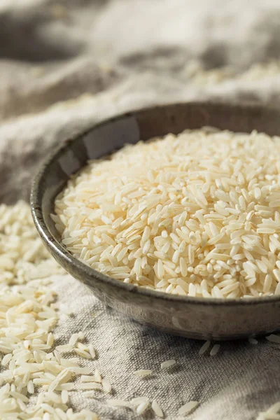 Arroz branco orgânico cru seco — Fotografia de Stock