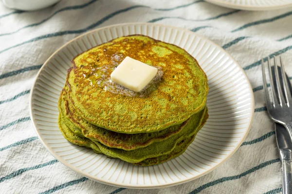 Hemmagjord Matcha grönt te pannkakor — Stockfoto