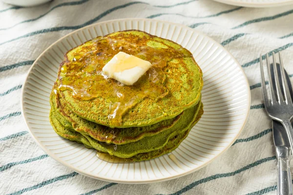 Hemmagjord Matcha grönt te pannkakor — Stockfoto