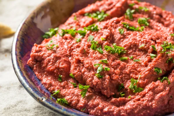 Hummus casero de remolacha roja —  Fotos de Stock
