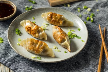 Ev yapımı Kore Mandu domuz eti köfte