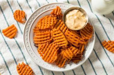 Ev yapımı tatlı patates Waffle kızartması