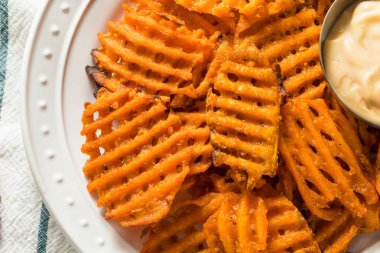 Ev yapımı tatlı patates Waffle kızartması