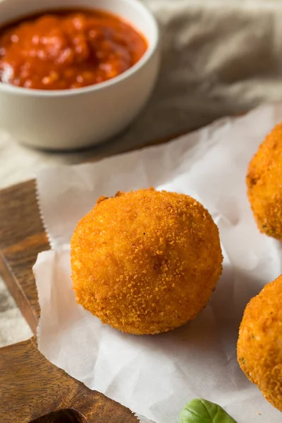 Risotto casero frito profundo Arancini — Foto de Stock