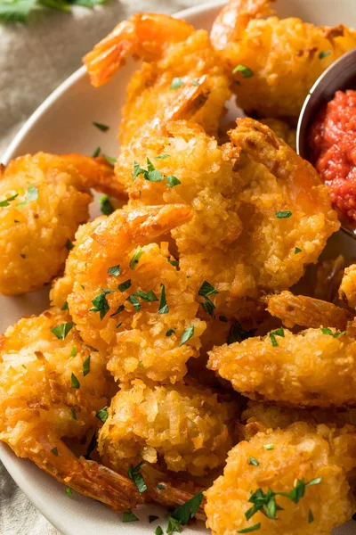 Camarones de coco fritos hechos en casa —  Fotos de Stock