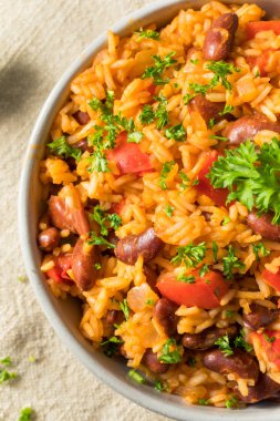 Ev yapımı Cajun fasulye ve pirinç okuyun