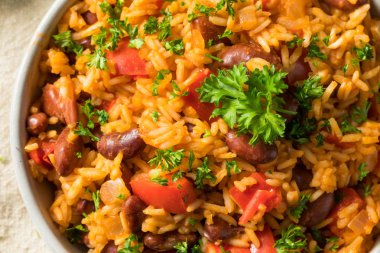 Ev yapımı Cajun fasulye ve pirinç okuyun