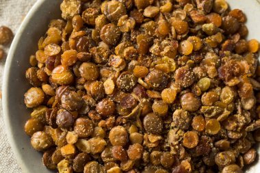 Sağlıklı ev yapımı kavrulmuş lentil snack