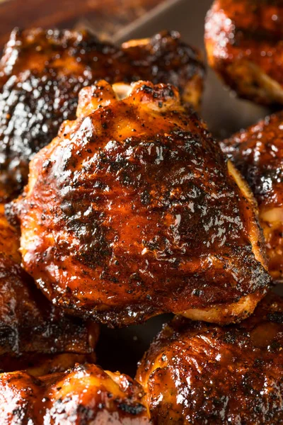 Homemade Grilled Barbecue Chicken Thighs — Stock Photo, Image