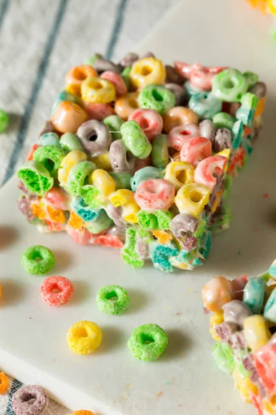 Marshmallow casero del cereal de la fruta —  Fotos de Stock