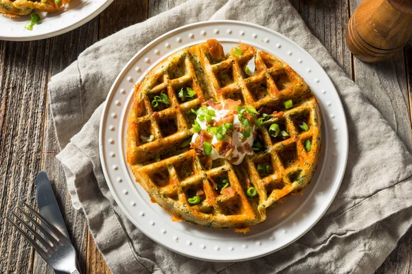 Pastırma ile Ev Yapımı Tuzlu Waffle
