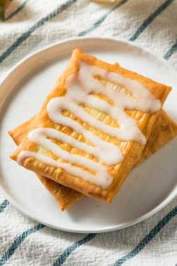 Tatlı Kahvaltı çilek tost makinesi pasta