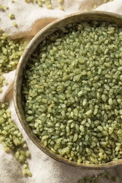 Arroz de bambú verde orgánico crudo — Foto de Stock