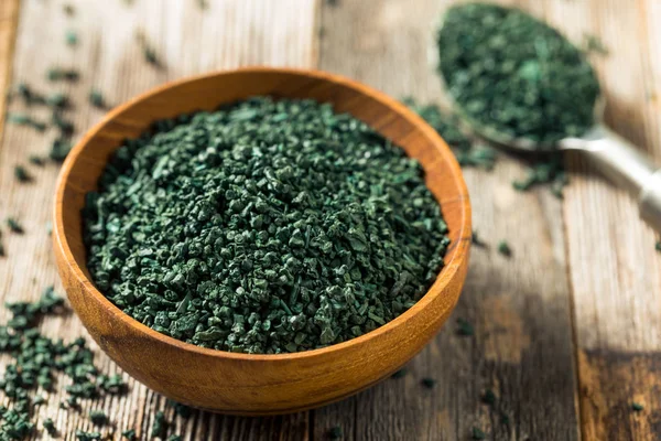 Syrová zelená organická Algea Spirulina — Stock fotografie