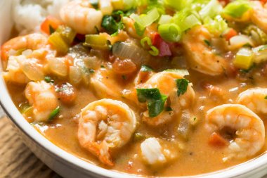 Baharatlı Ev Yapımı Cajun Karides Etouffee