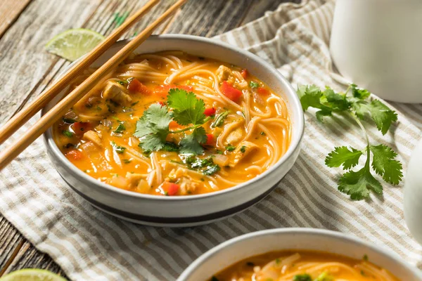 Homemade Thai Chicken Coconut Curry Pho — Stock Photo, Image