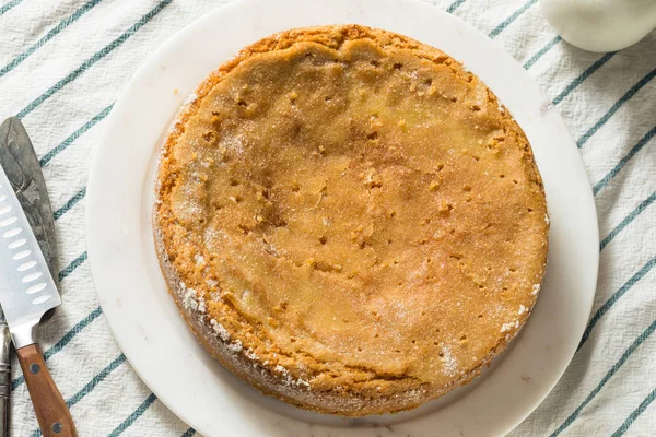 Домашний пирог с оливковым маслом — стоковое фото