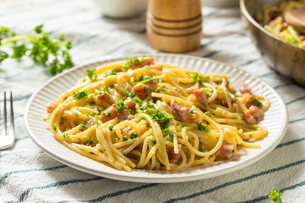 Pastas caseras saladas de Carbonara —  Fotos de Stock