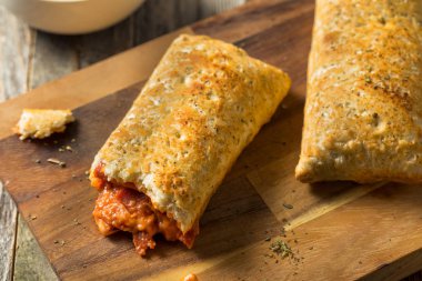 Sağlıksız Mikrodalga Pizza Cepler