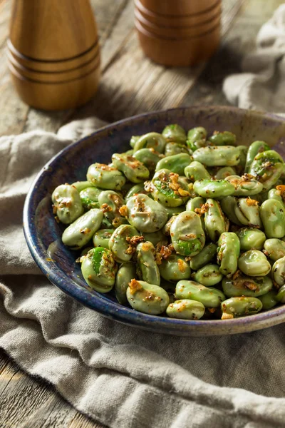 Fagioli di Fava saltati aglio fatti in casa — Foto Stock