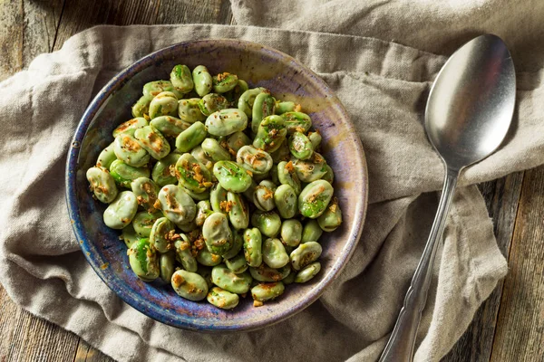 Fagioli di Fava saltati aglio fatti in casa — Foto Stock