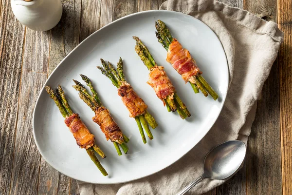 Chřest domácí slanina — Stock fotografie