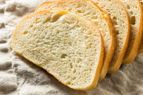 Házi szeletelt kovász kenyér — Stock Fotó