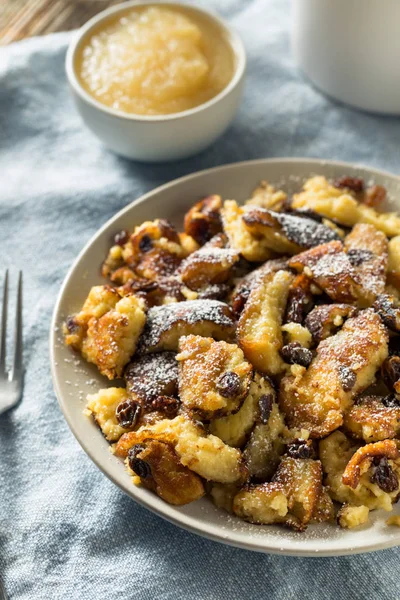 Házi német Kaiserschmarrn palacsinta — Stock Fotó