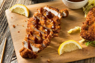 Ev yapımı Japon Domuz Tonkatsu