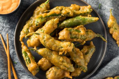 Ev Yapımı Derin Kızarmış Shishito Biber