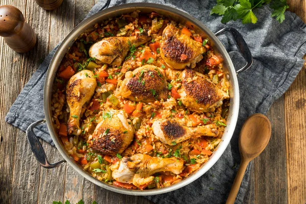 Homemade Spanish Arroz con Pollo — Stock Photo, Image