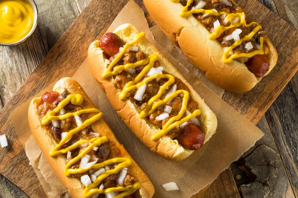 Házi készítésű Detroit Style chili Dog — Stock Fotó