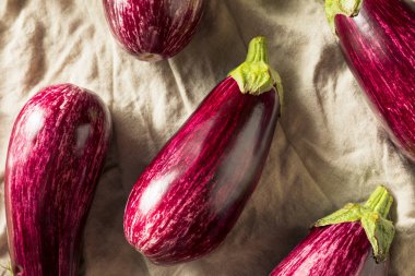 Çiğ Mor Organik Gaffiti Patlıcan