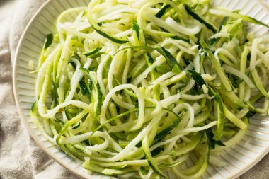 Ham Yeşil Organik Kabak Erişte Zoodles