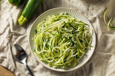 Ham Yeşil Organik Kabak Erişte Zoodles