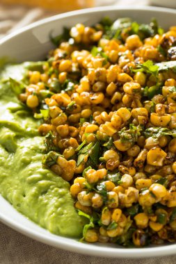 Ev Yapımı Kavrulmuş Sokak Mısır Salatası Dip