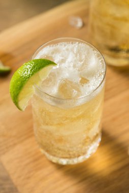 Ev Yapımı Bourbon Viski Zencefil Kireç