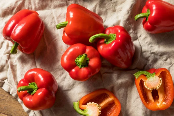 Çiğ Kırmızı Organik Biber