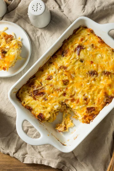 Homemade Bacon Amish Breakfast Casserole — Stock Photo, Image