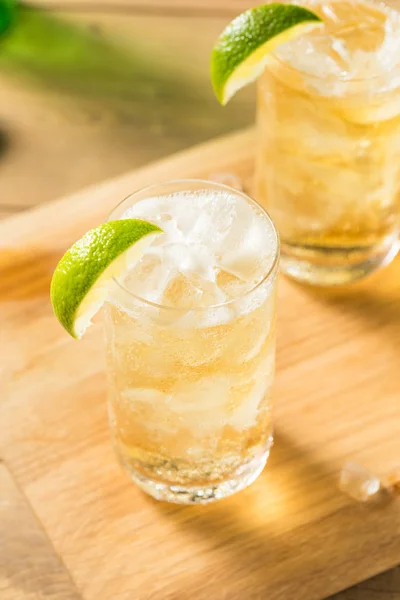 Bourbon caseiro Whiskey Ginger Lime — Fotografia de Stock