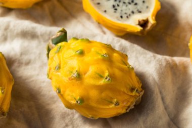 Ham Organik Sarı Dragonfruit