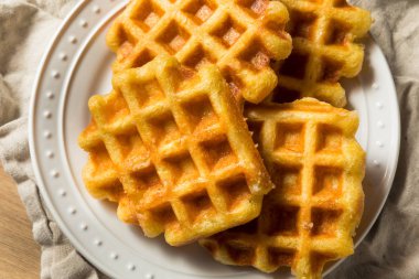 Ev Yapımı Belçika Şeker Waffle