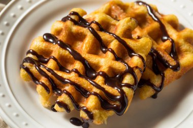 Ev Yapımı Belçika Şeker Waffle