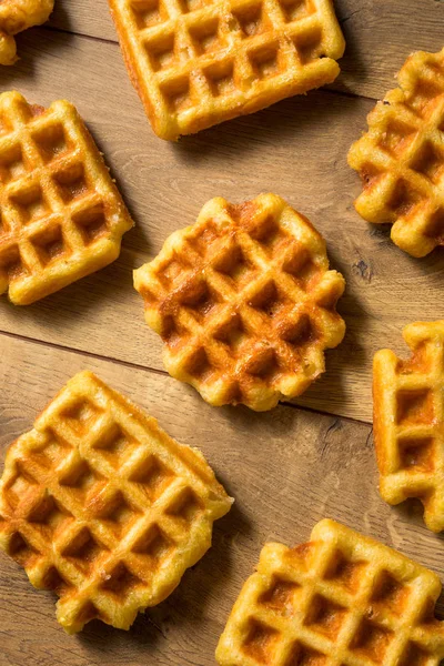 Domácí belgická cukrová vafle — Stock fotografie