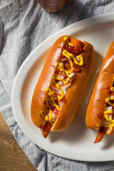 Zelfgemaakte Vegan wortel hotdogs — Stockfoto