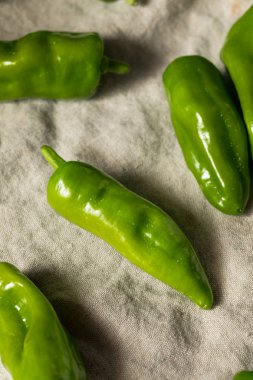 Çiğ Yeşil Organik Melrose Biber