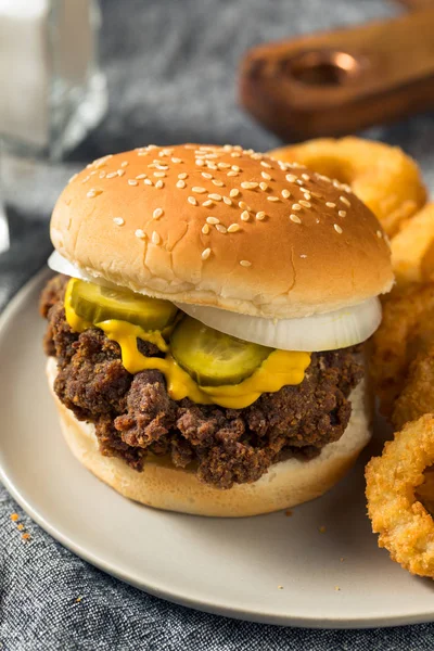 Homemade Mississippi Slug Burgers — Stock Photo, Image