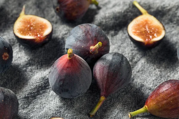 Raw Black Organic Figs — Stock Photo, Image